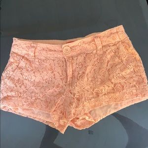 Bongo light coral lace shorts